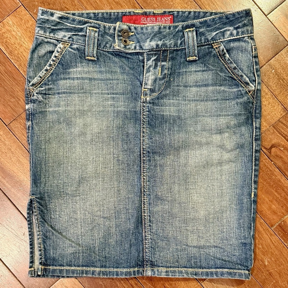 VTG‎ Y2K 90s Guess Jeans Stretch Denim Short Slit Skirt Women Sz M 27" Waist